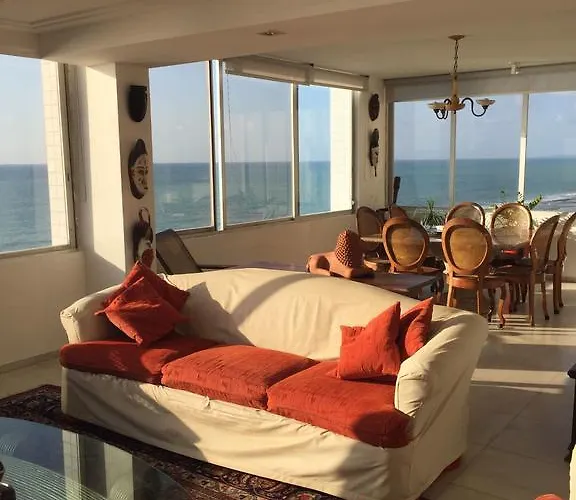 Extraordinary Seafront Apartment