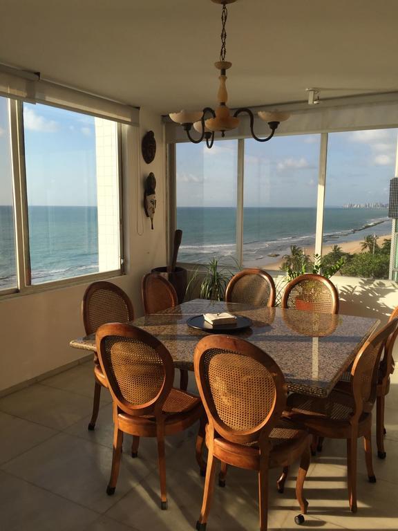 Extraordinary Seafront Apartment